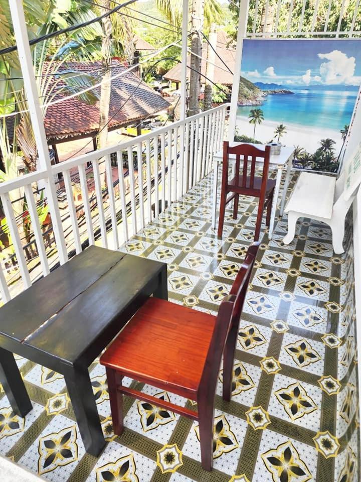 Hai Phuong Tuyen Guesthouse Duong Dong Exterior foto