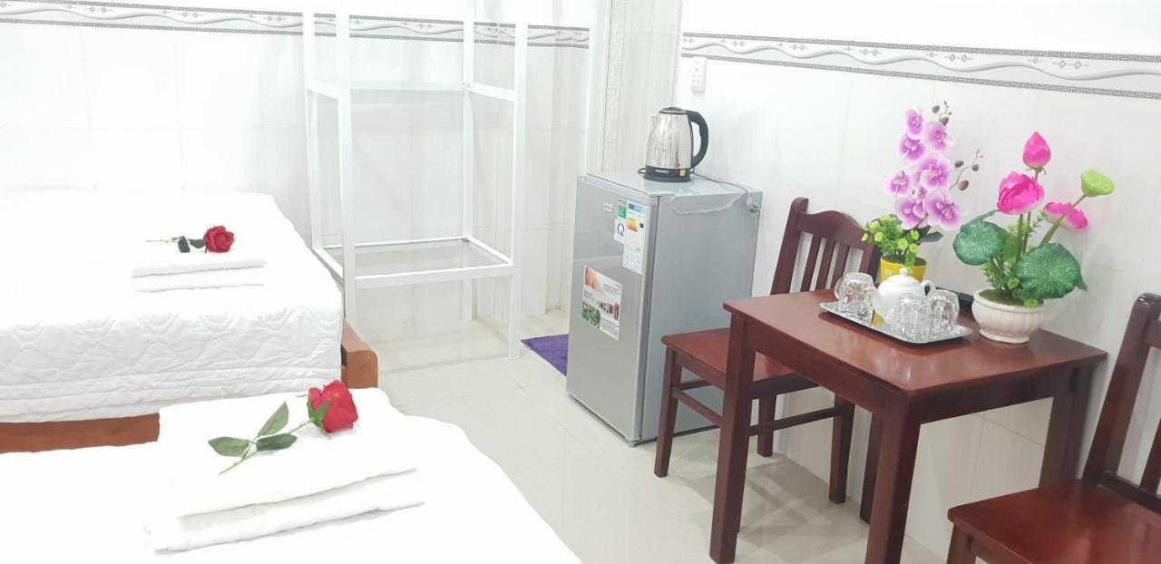 Hai Phuong Tuyen Guesthouse Duong Dong Exterior foto