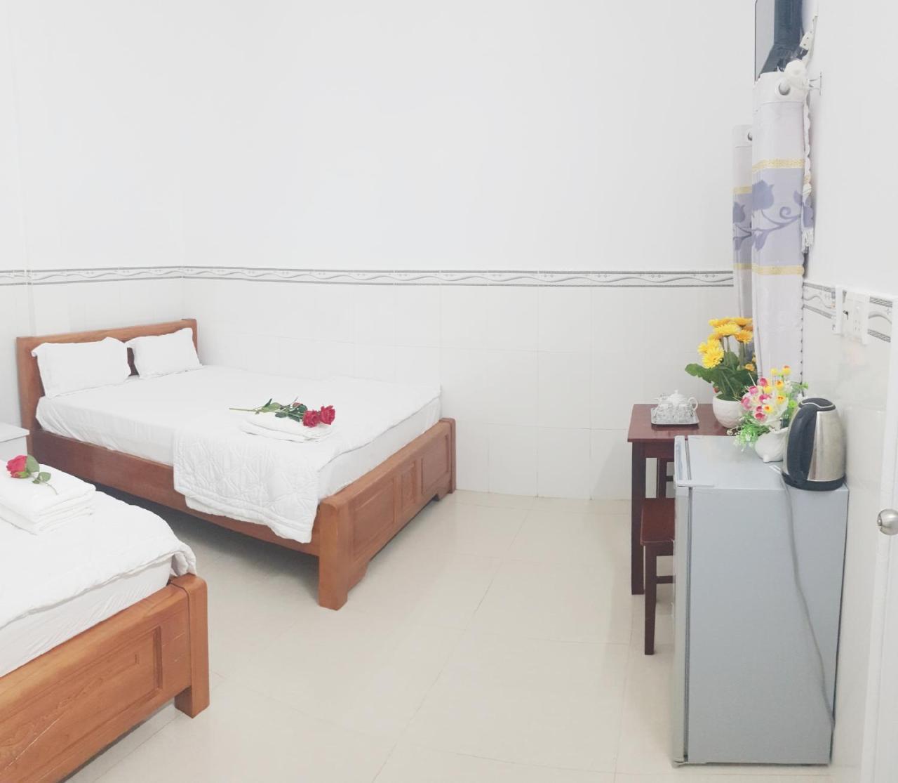 Hai Phuong Tuyen Guesthouse Duong Dong Exterior foto
