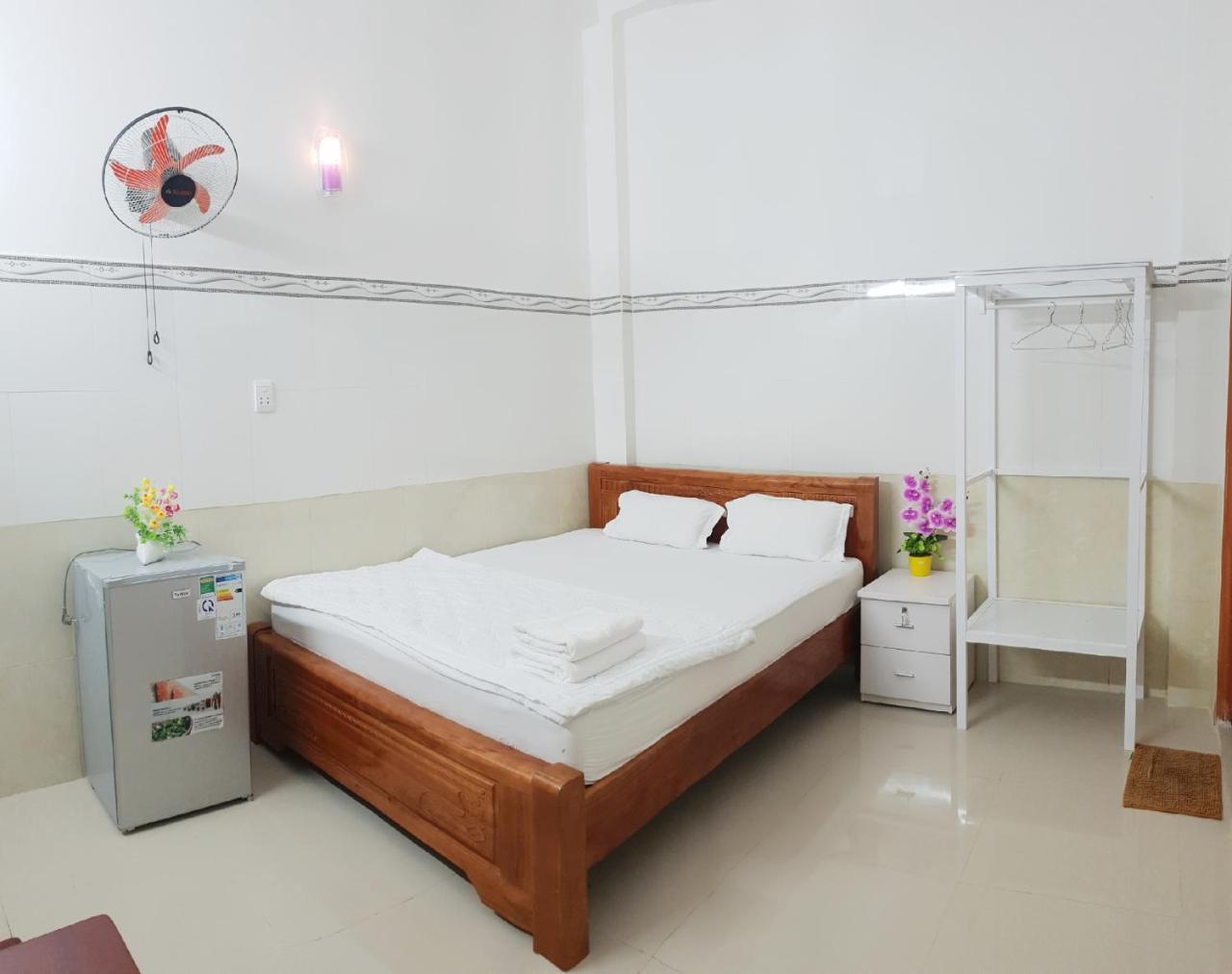 Hai Phuong Tuyen Guesthouse Duong Dong Exterior foto